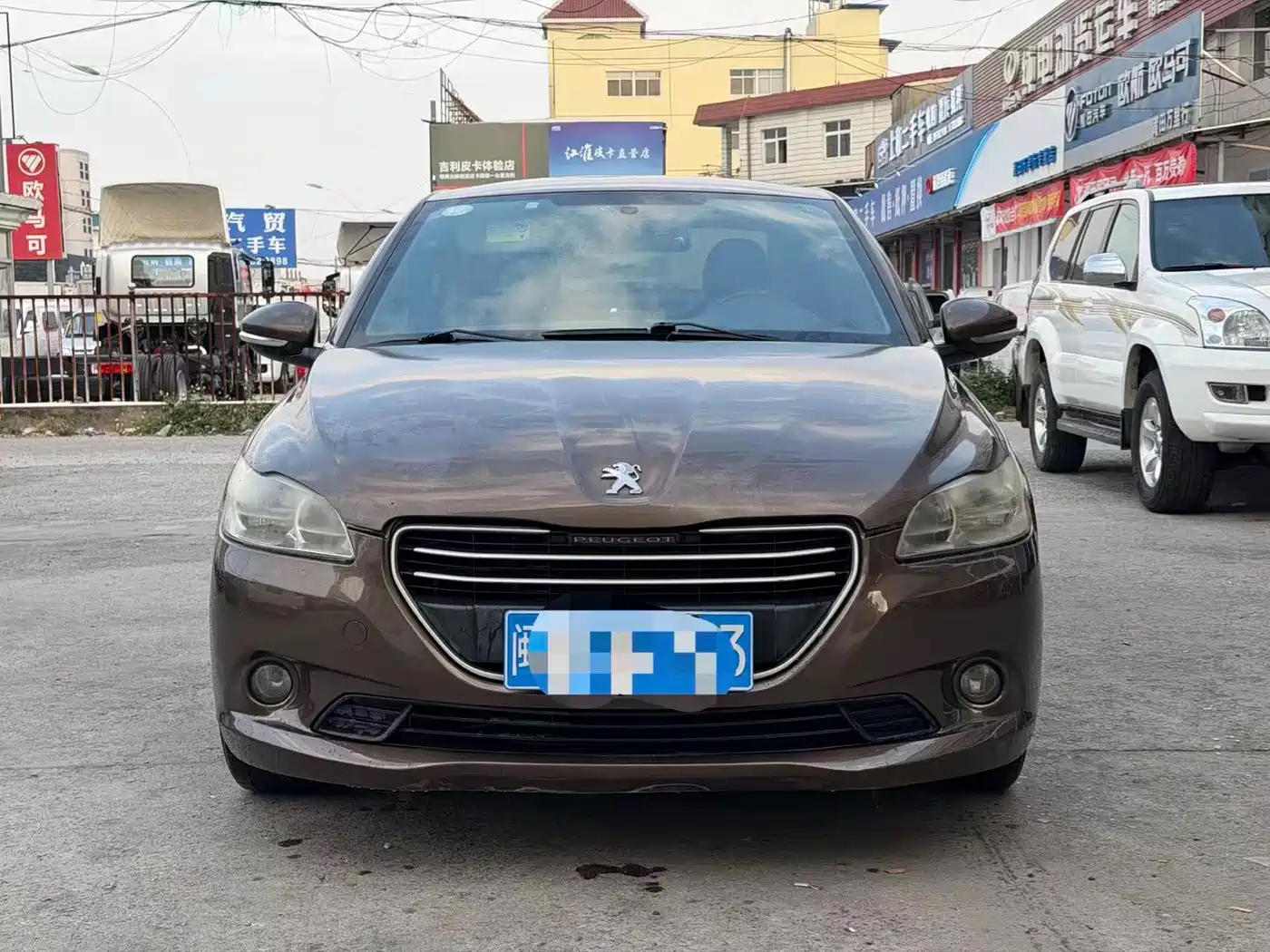 Peugeot 301 2014 1.6L Automatic Comfort Edition фото 2