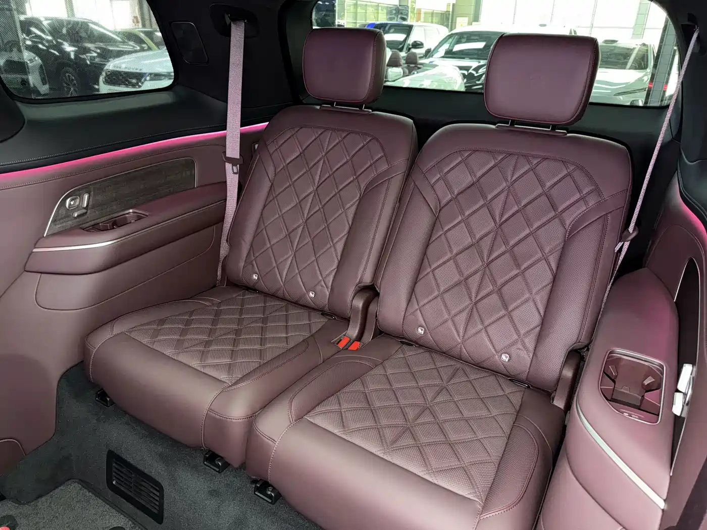 NIO ES8 2025 2025 Base Model 7-Seater
