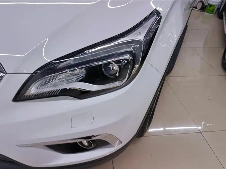 Buick Envision Plus 2016 28T 4WD Luxury фото 5