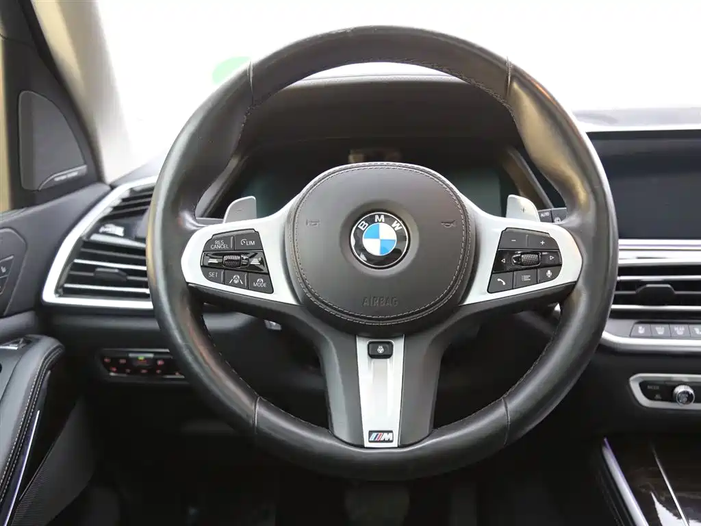 BMW X5 (Import) 2019 xDrive40i Exclusive M Sport Package фото 14