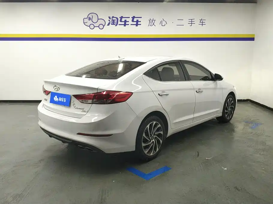 Hyundai Elantra 2019 1.4T Dual-clutch XuanDong·Vitality Type фото 3