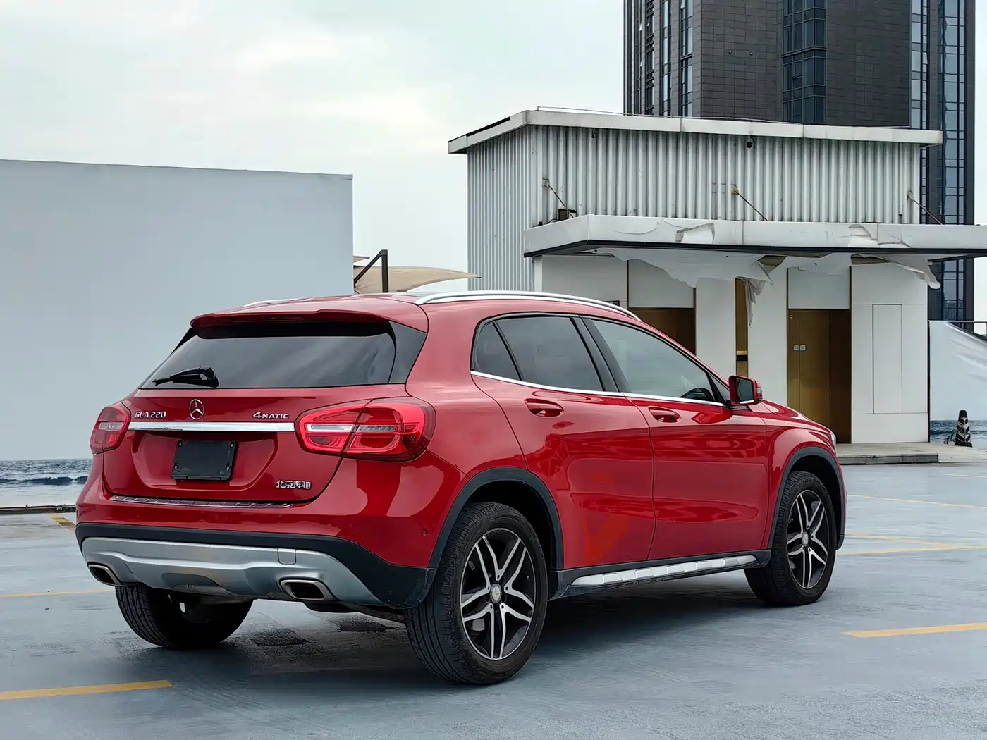 Mercedes-Benz GLA 2015 GLA 220 4MATIC Fashion Edition фото 6