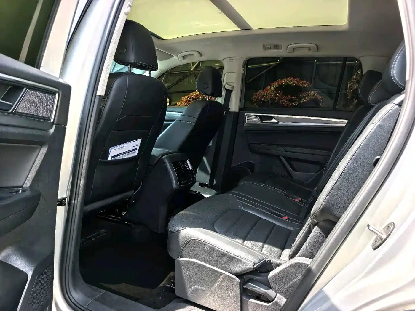Volkswagen Teramont 2020 380TSI 4WD Luxury Edition China VI фото 4