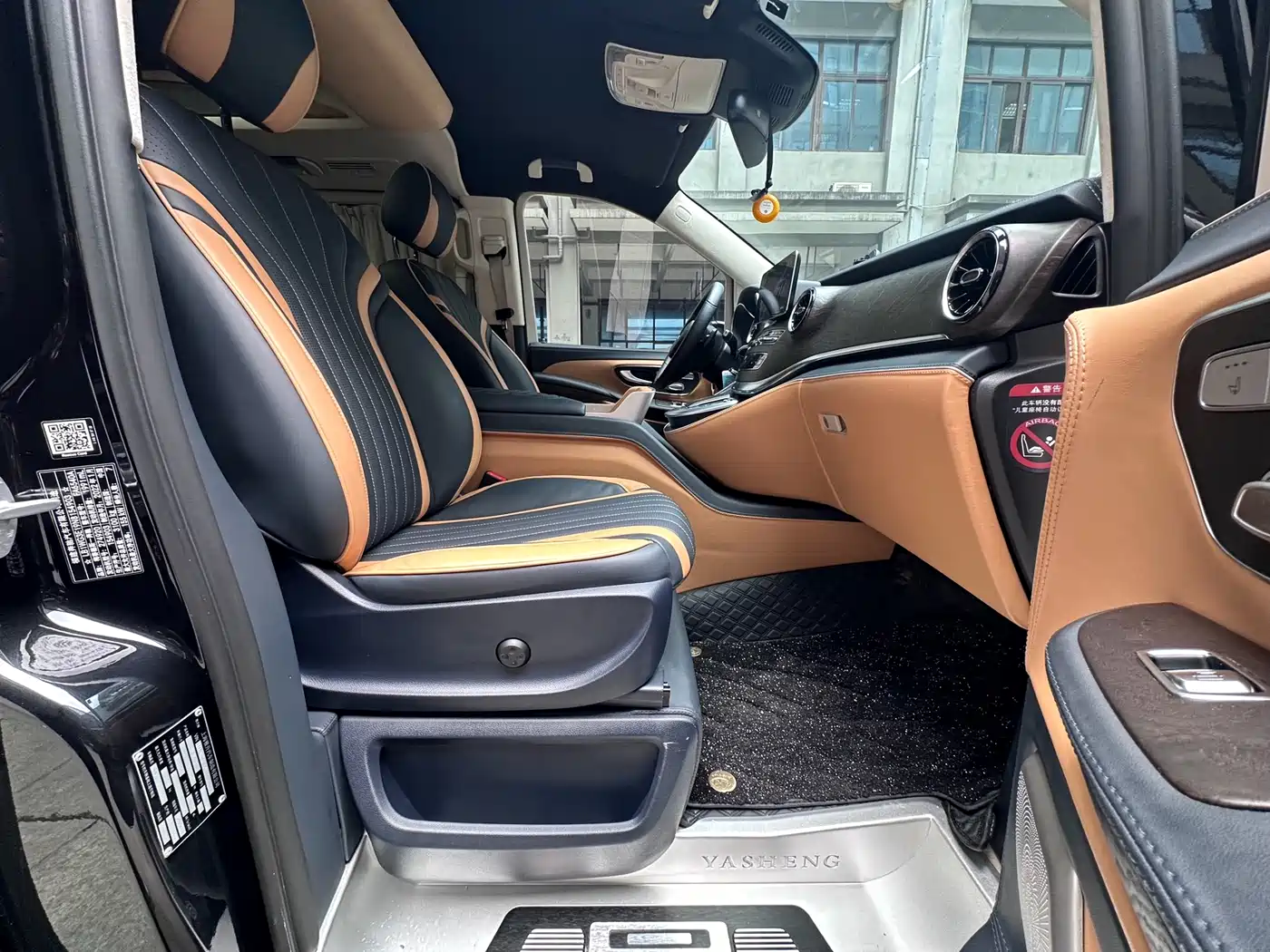 MERCEDES-BENZ V CLASS