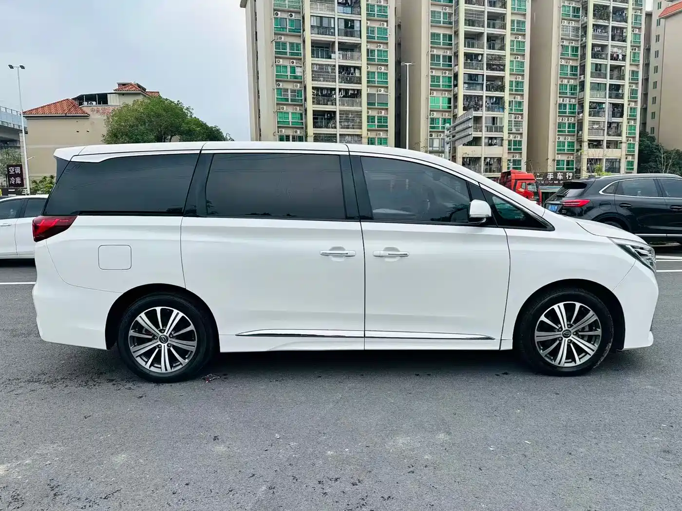 GAC Trumpchi Trumpchi M8 2020 Pilot 390T Prestige Edition фото 6