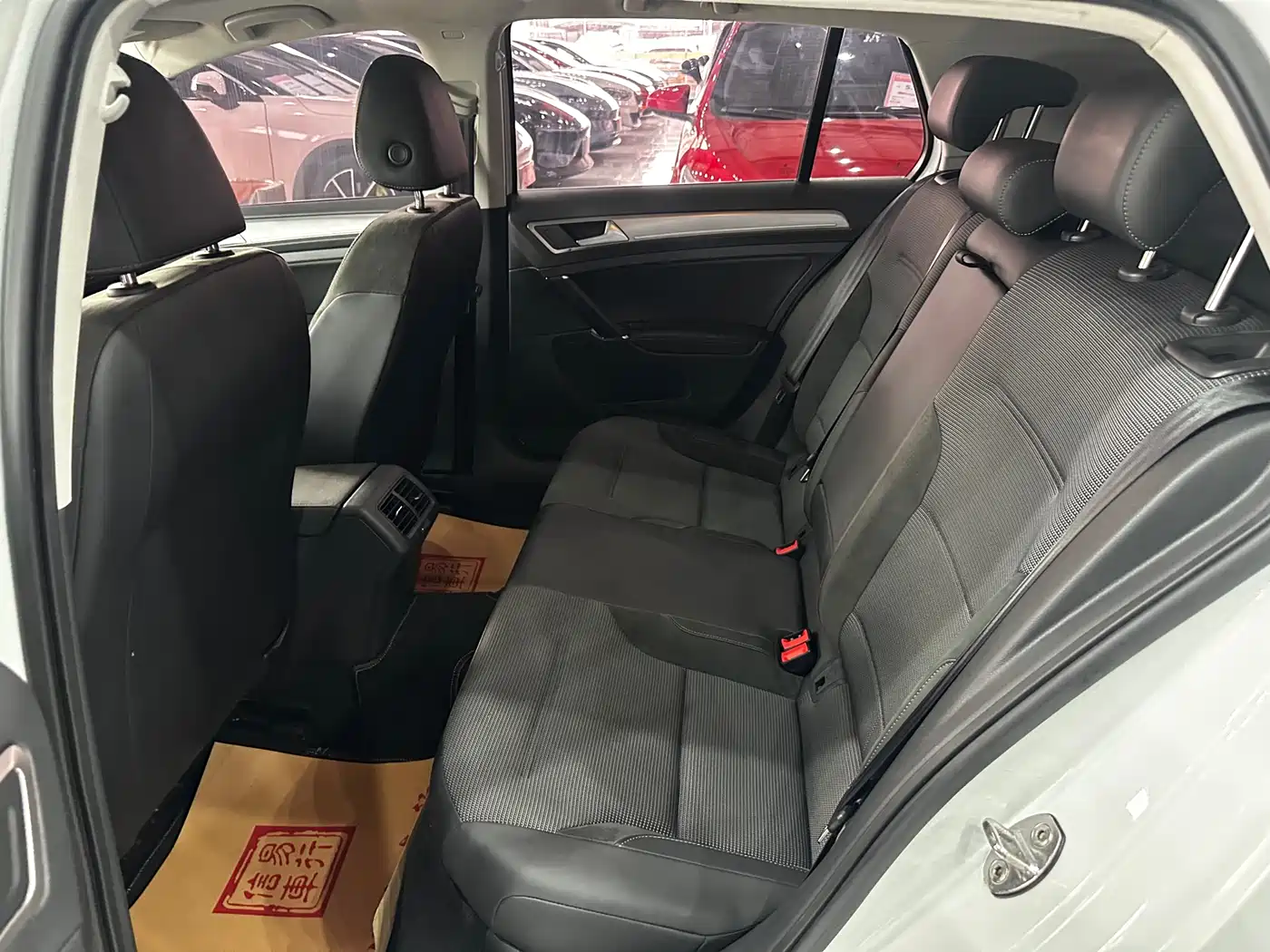 Volkswagen Golf 2018 1.6L Automatic Comfort фото 7