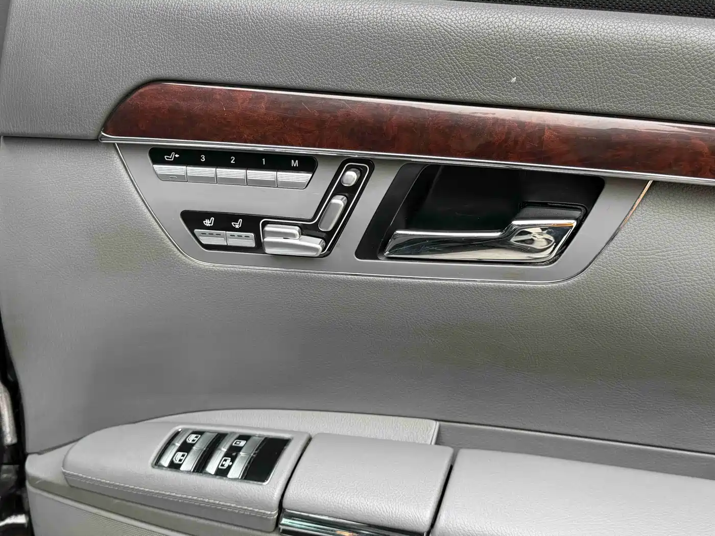 Mercedes-Benz S-Class 2008 Model S 500 L 4MATIC фото 14