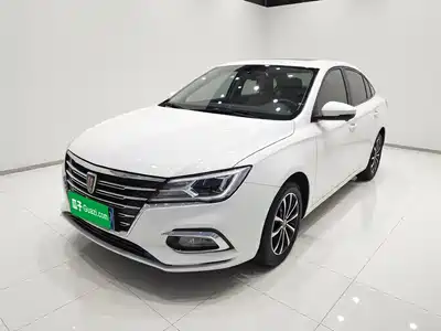 Roewe i5