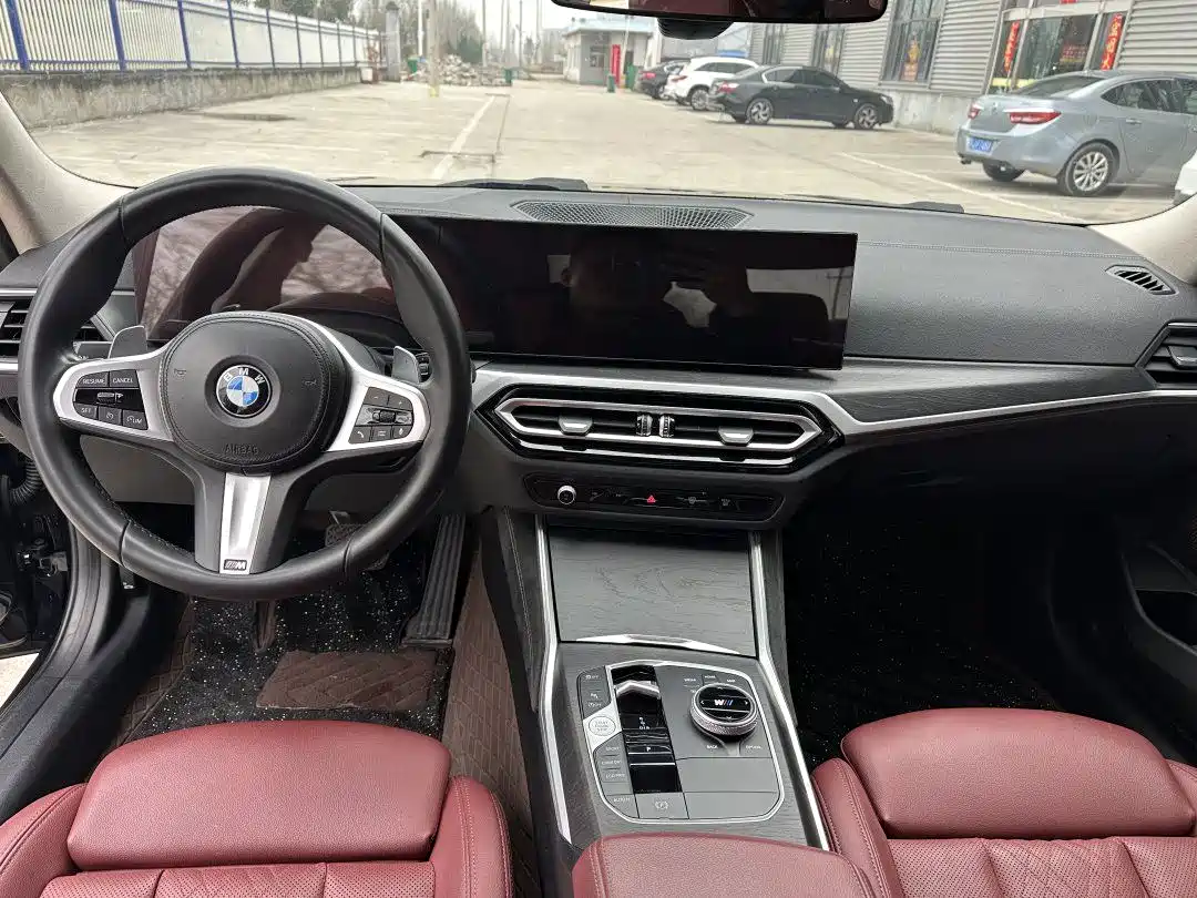 BMW 3 Series 2023 325i M Sport Package фото 4