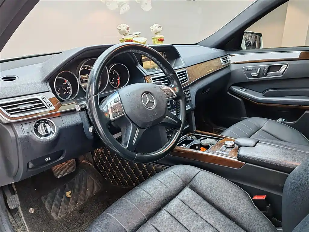Mercedes-Benz E-Class 2015 E 200 L фото 12