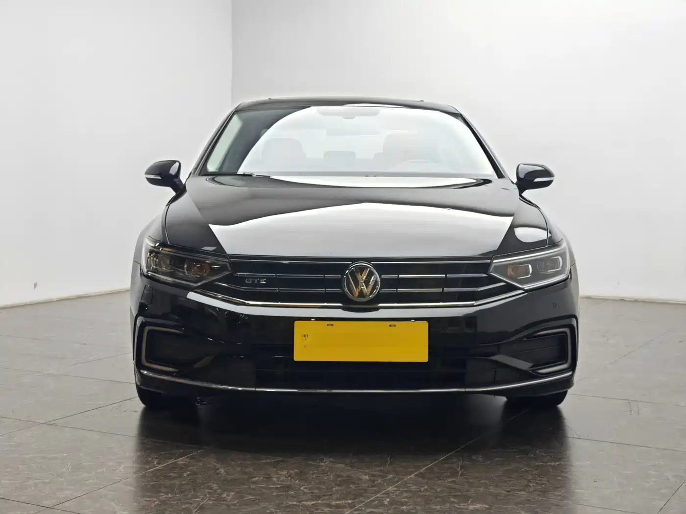 Volkswagen Magotan GTE Plug-in Hybrid 2020 GTE Luxury фото 5