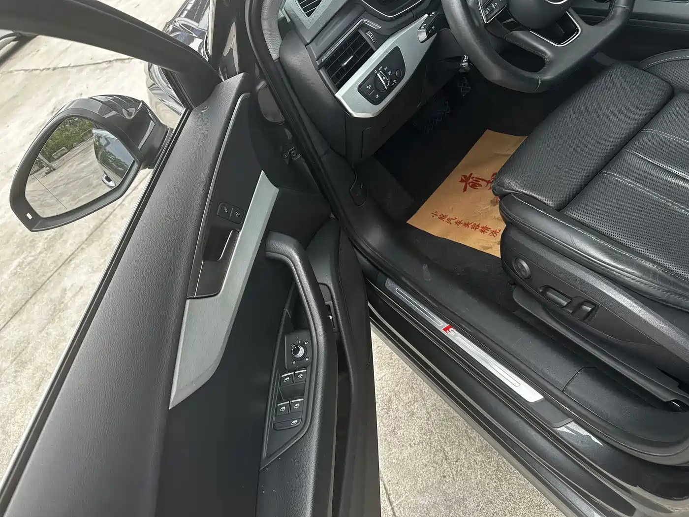 Audi A4L 2020 40 TFSI quattro Luxury Dynamic фото 6