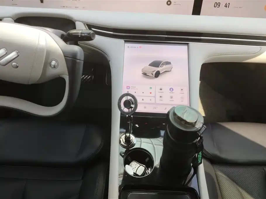 ZHIJI AUTOMOBILE ZHIJI LS7