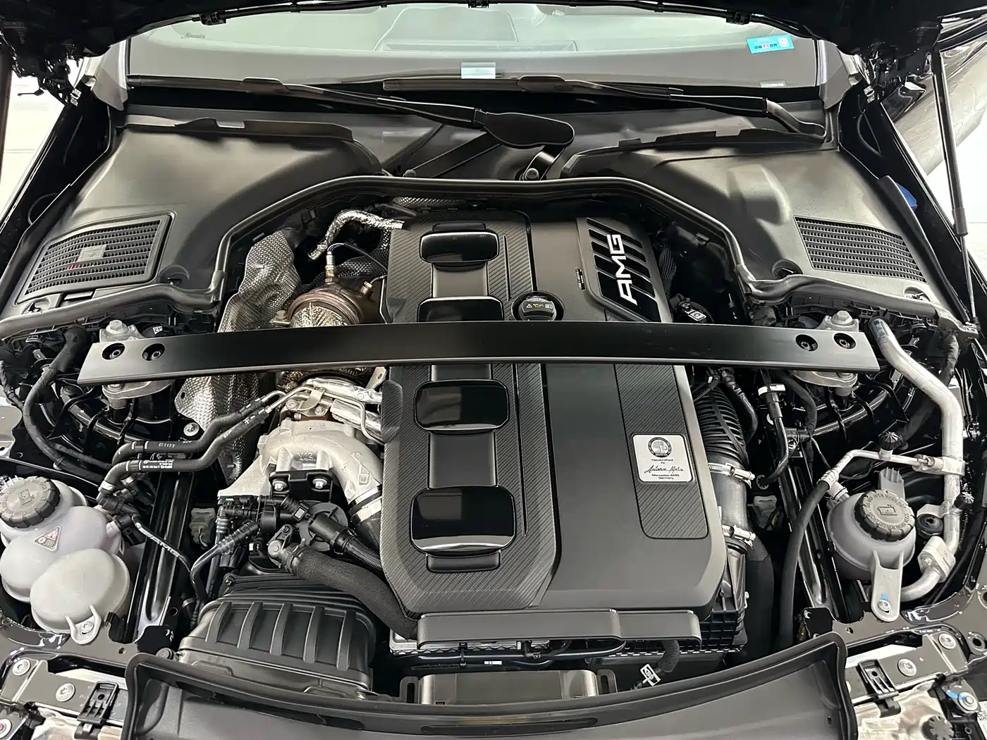 MERCEDES-BENZ C-CLASS AMG