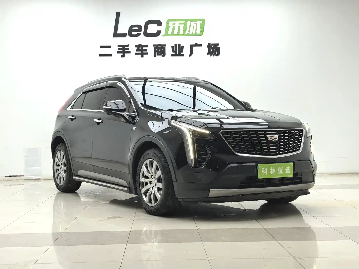 CADILLAC XT4
