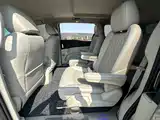 Photo 12 - Buick GL8
