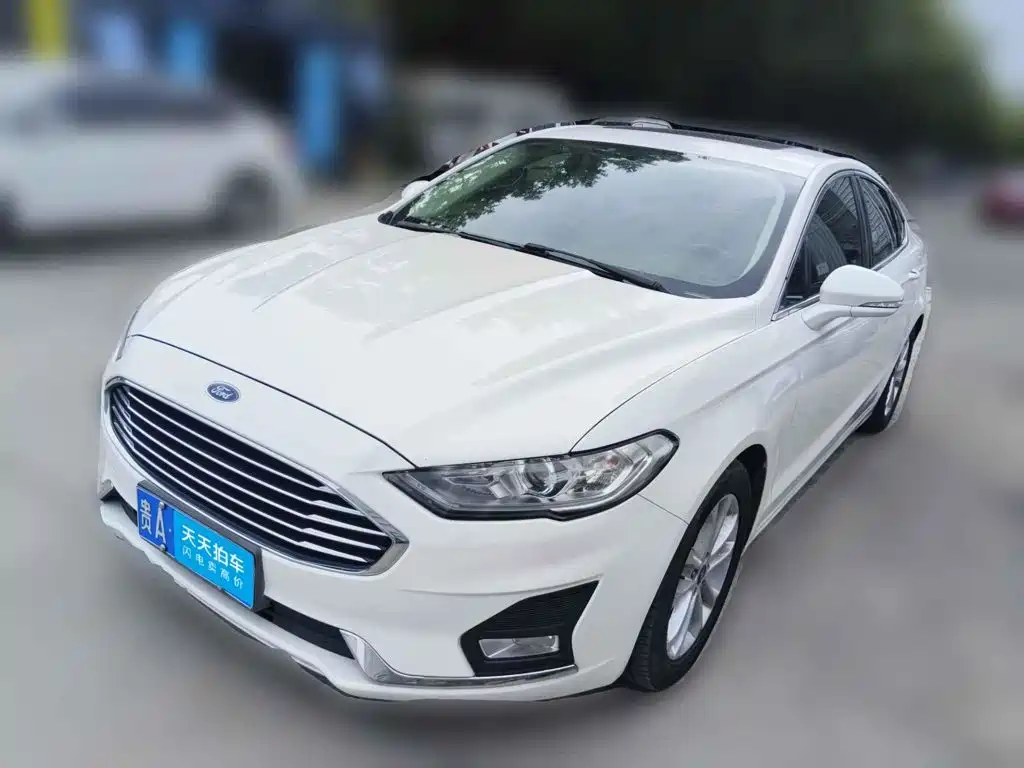 Фото 1 - Ford Mondeo