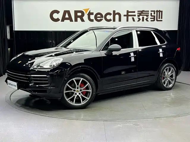 PORSCHE CAYENNE