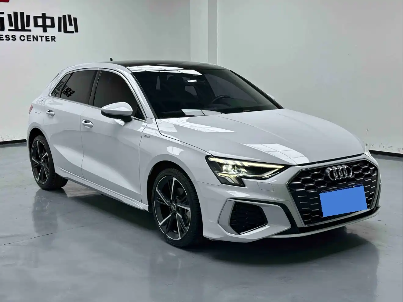 Audi A3 2022 Sportback 35 TFSI Style Sport фото 3