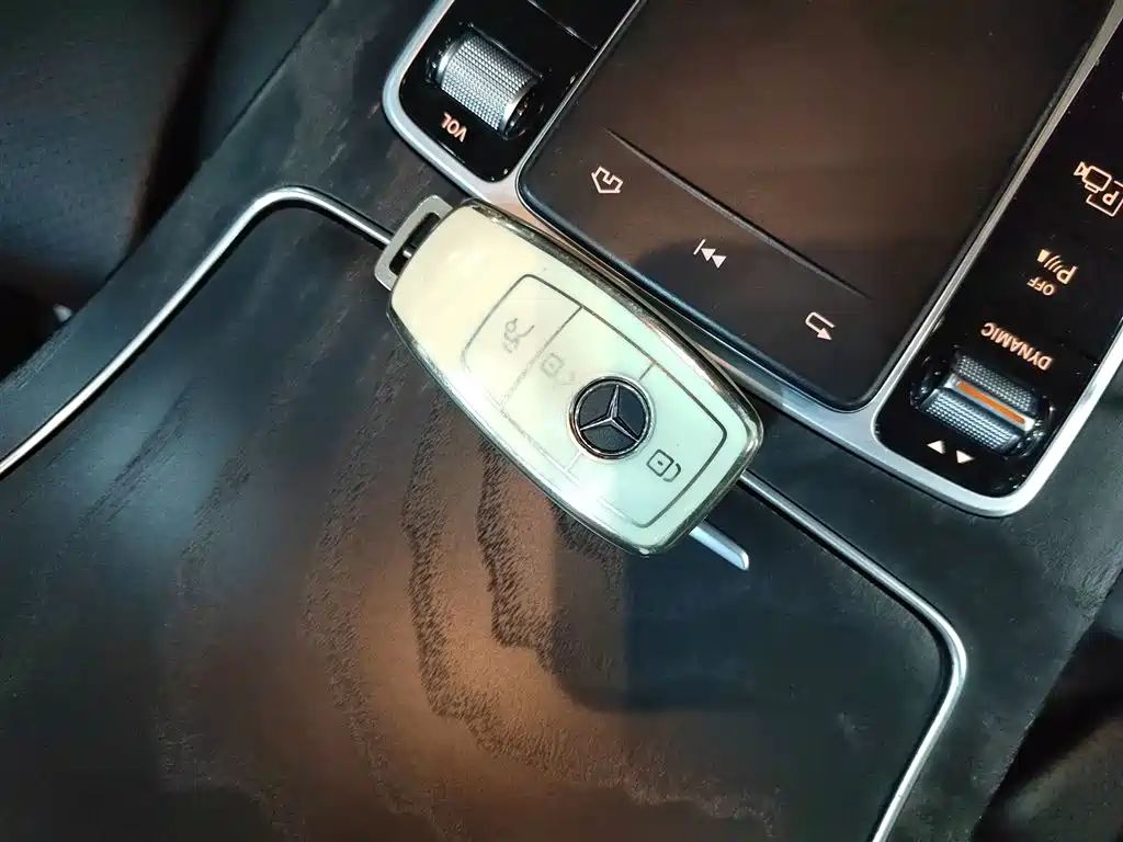 Mercedes-Benz C-Class 2021 C 200 L Fashion Sport Edition фото 9