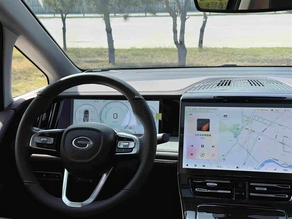 Photo 7 - GAC Trumpchi M8