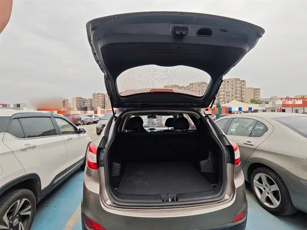 Hyundai Beijing Hyundai ix35 2015 2.0L Automatic 2WD Smart Type China IV фото 19
