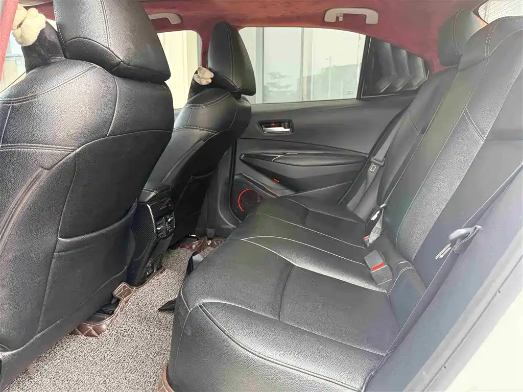 Toyota Corolla 2019 1.2T S-CVT GL-i Elite Edition фото 5
