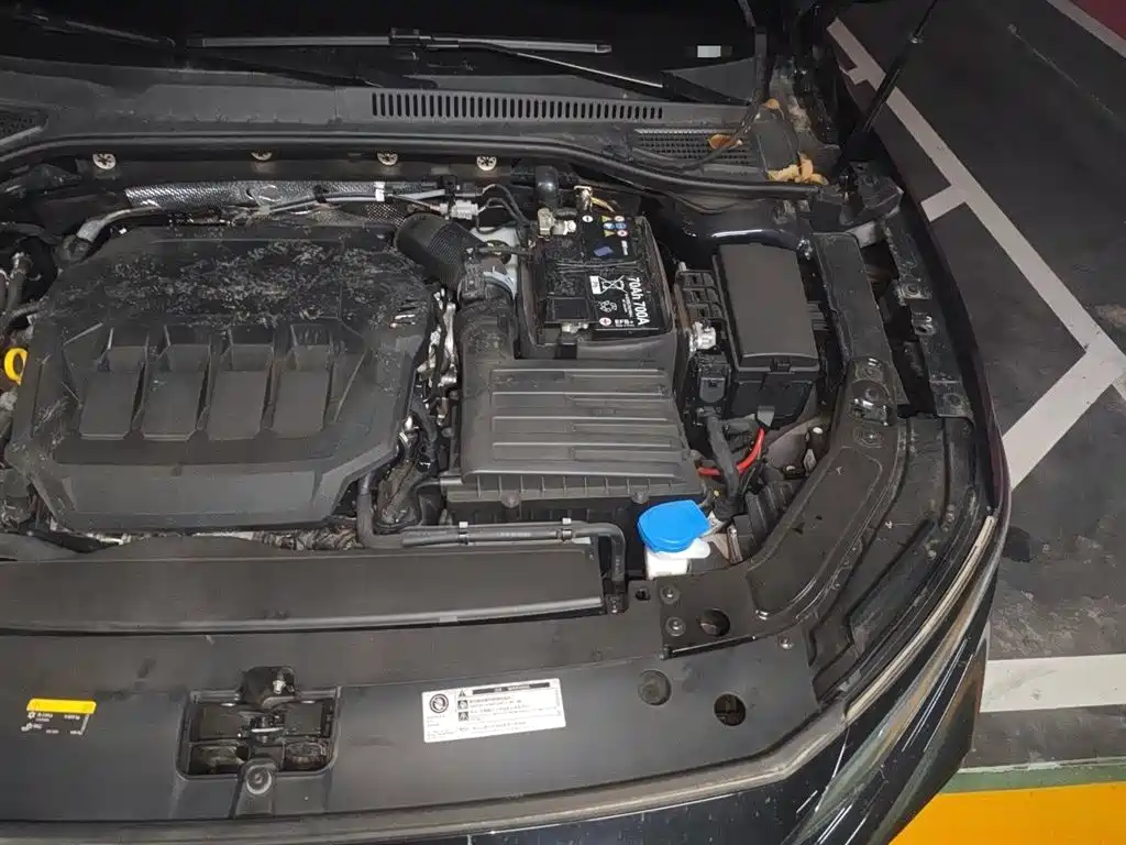 Volkswagen Passat 2022 330TSI Starlight Elite Edition фото 24