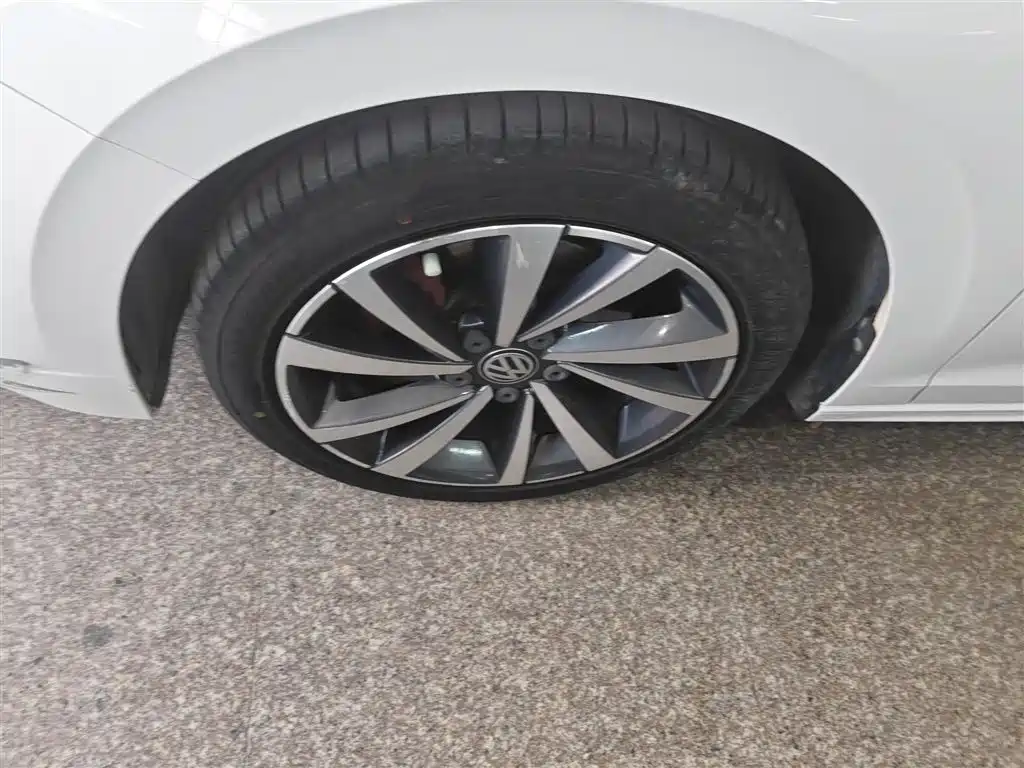 Volkswagen Bora 2019 280TSI DSG Luxury фото 23