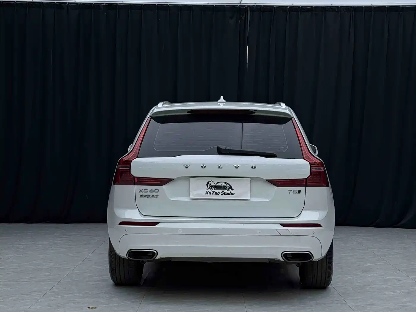 Volvo XC60 2018 T5 AWD Momentum Edition фото 15