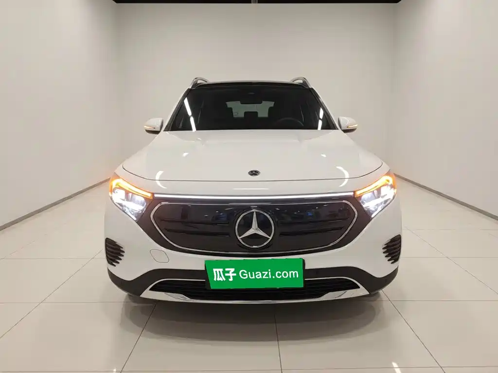 Mercedes-Benz EQB 2024 2023 Facelift EQB 260