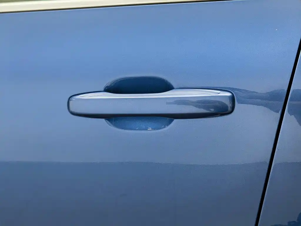 Фото 18 - Volvo XC60