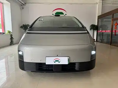 Li Auto MEGA