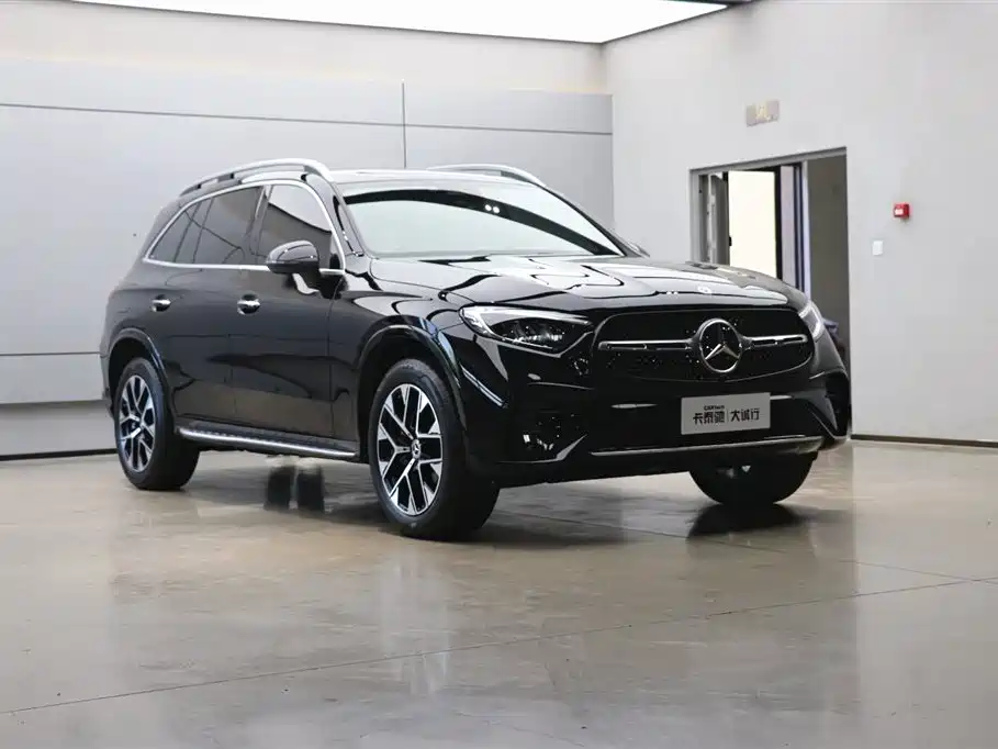 Mercedes-Benz GLC 2023 GLC 260 L 4MATIC Luxury 5-Seater фото 25