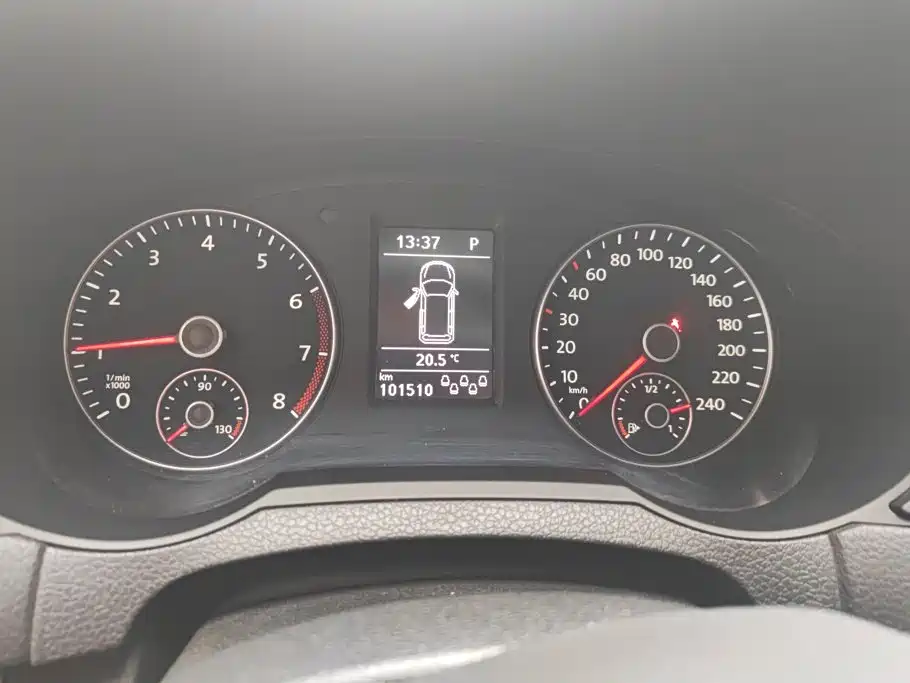 Volkswagen Sharan 2014 2013 1.8TSI Standard