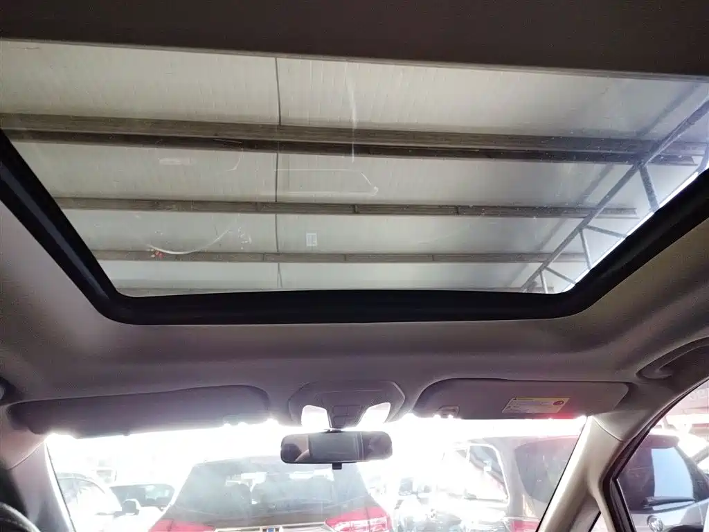 SAIC Maxus Maxus G50 2019 1.5T Automatic Luxury Edition China VI фото 18