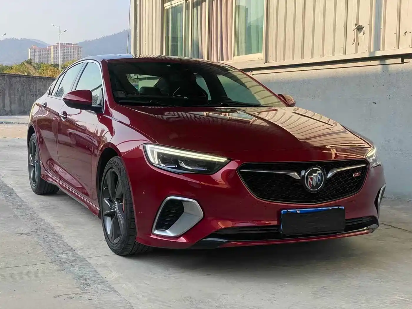 Buick Regal 2017 GS 28T Luxury Type фото 3