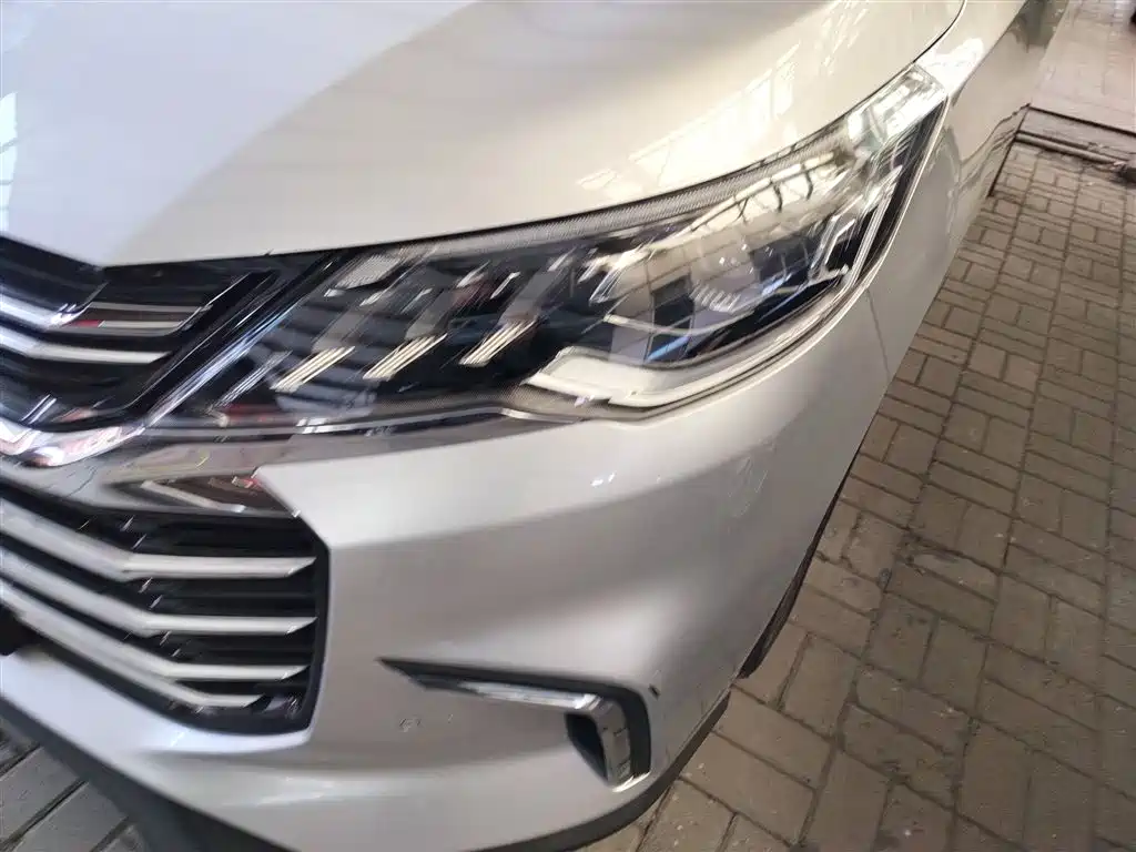 SAIC Maxus Maxus G50 2019 1.5T Automatic Luxury Edition China VI фото 24