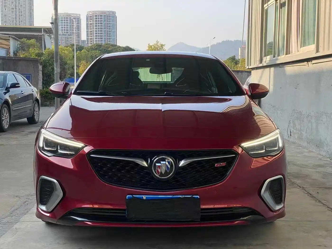 Buick Regal 2017 GS 28T Luxury Type фото 2