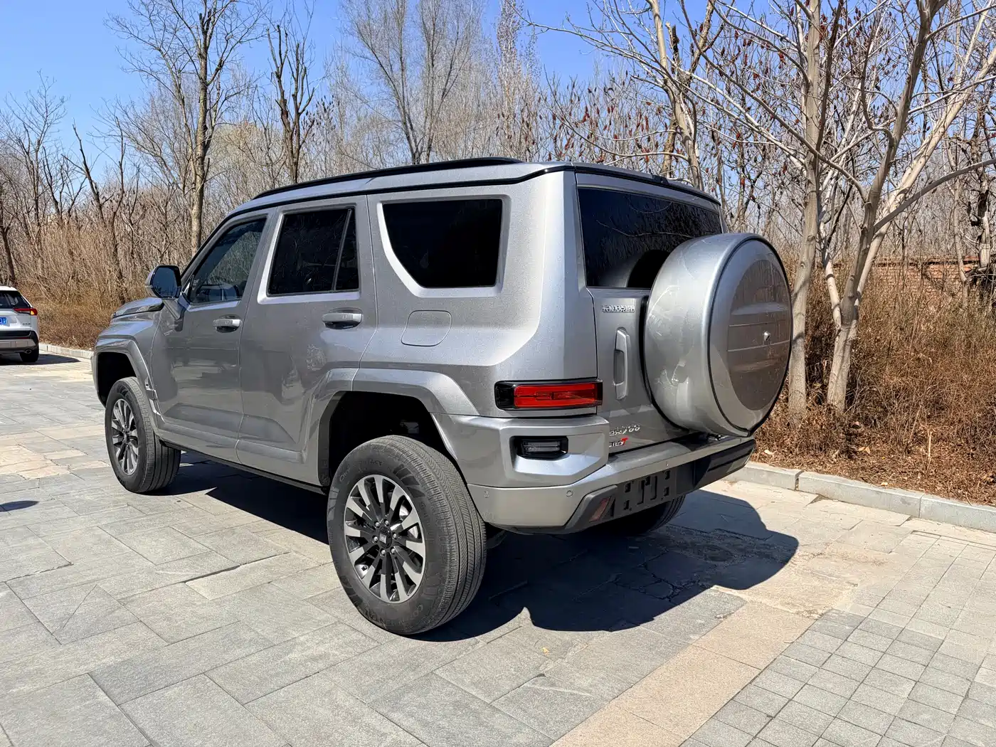 TANK TANK 700 NEW ENERGY