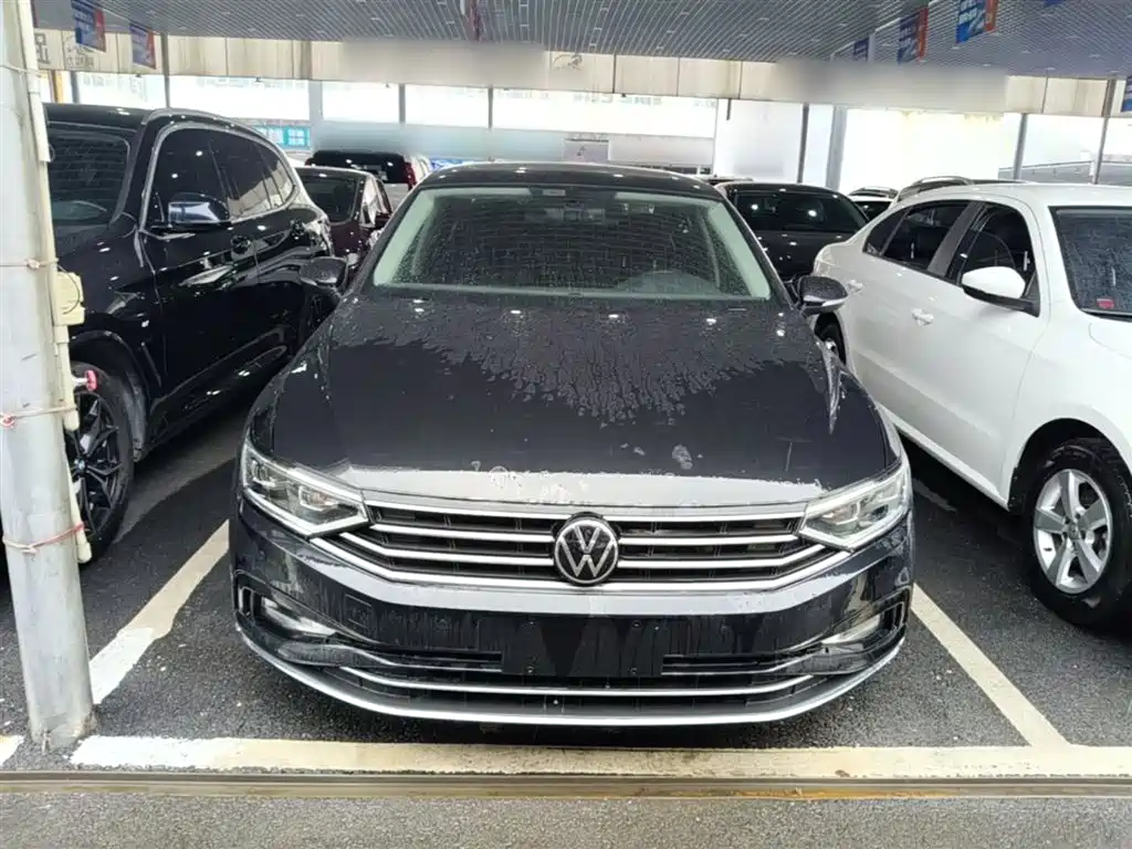 Volkswagen Magotan 2020 330TSI DSG Leading фото 3