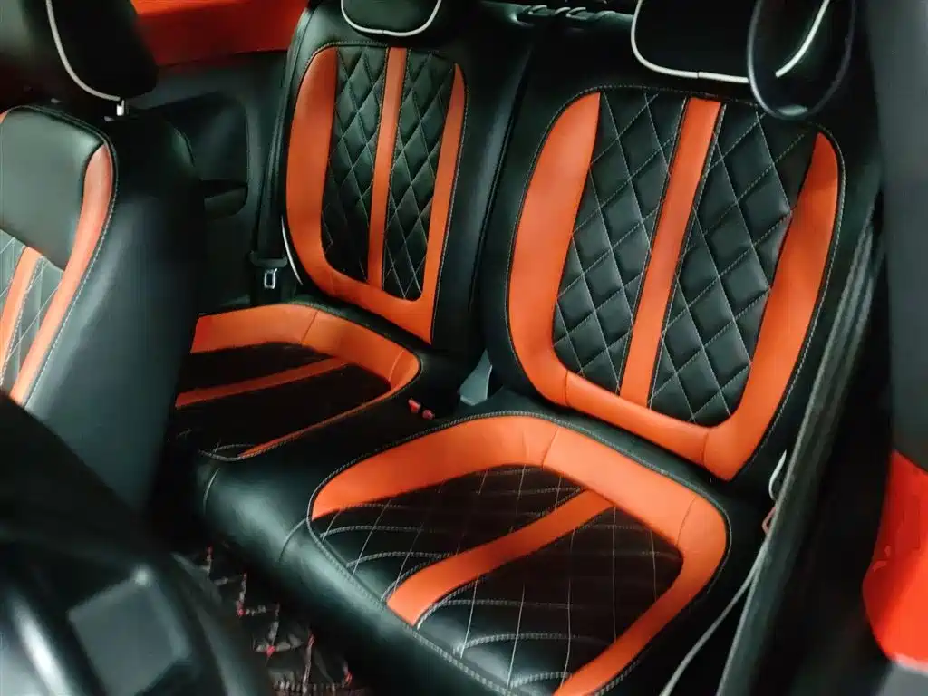 Volkswagen Beetle 2017 180TSI Style фото 17