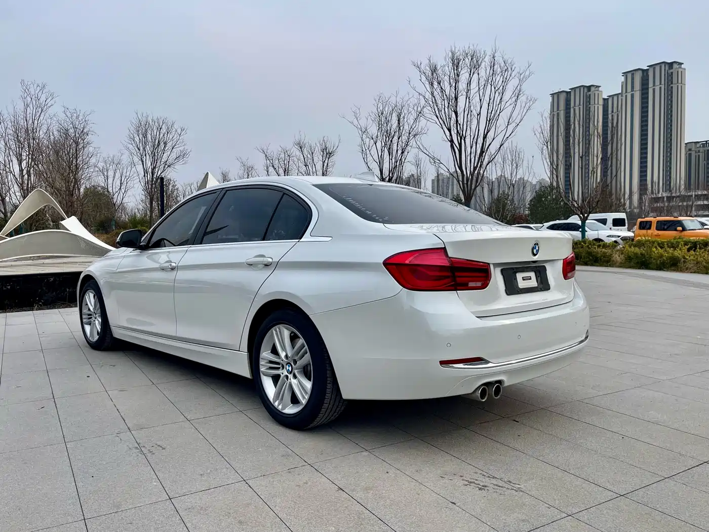 BMW 3 Series 2017 320Li Fashion фото 20