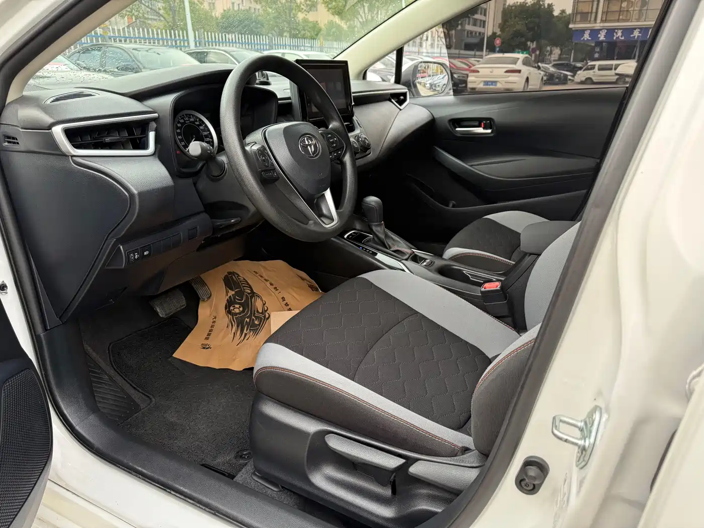 Toyota Corolla 2024 Model 1.2T Pioneer Edition фото 7