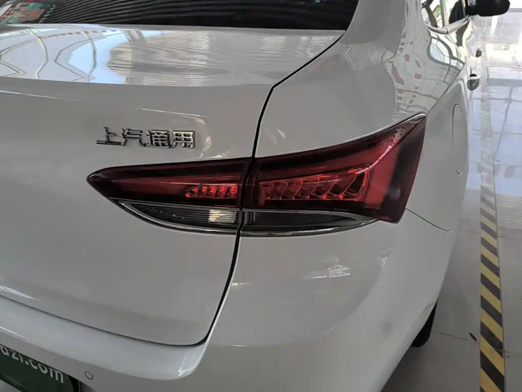 Фото 8 - Buick Excelle