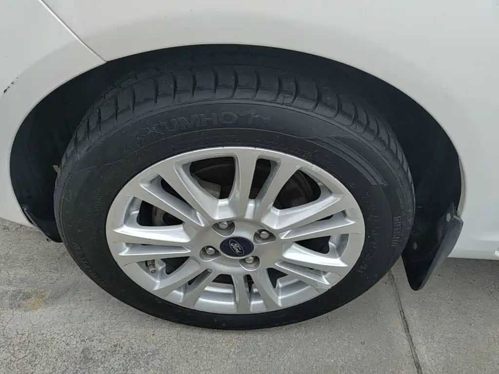 Ford Fiesta 2015 2013 Hatchback 1.5L Automatic Fashion