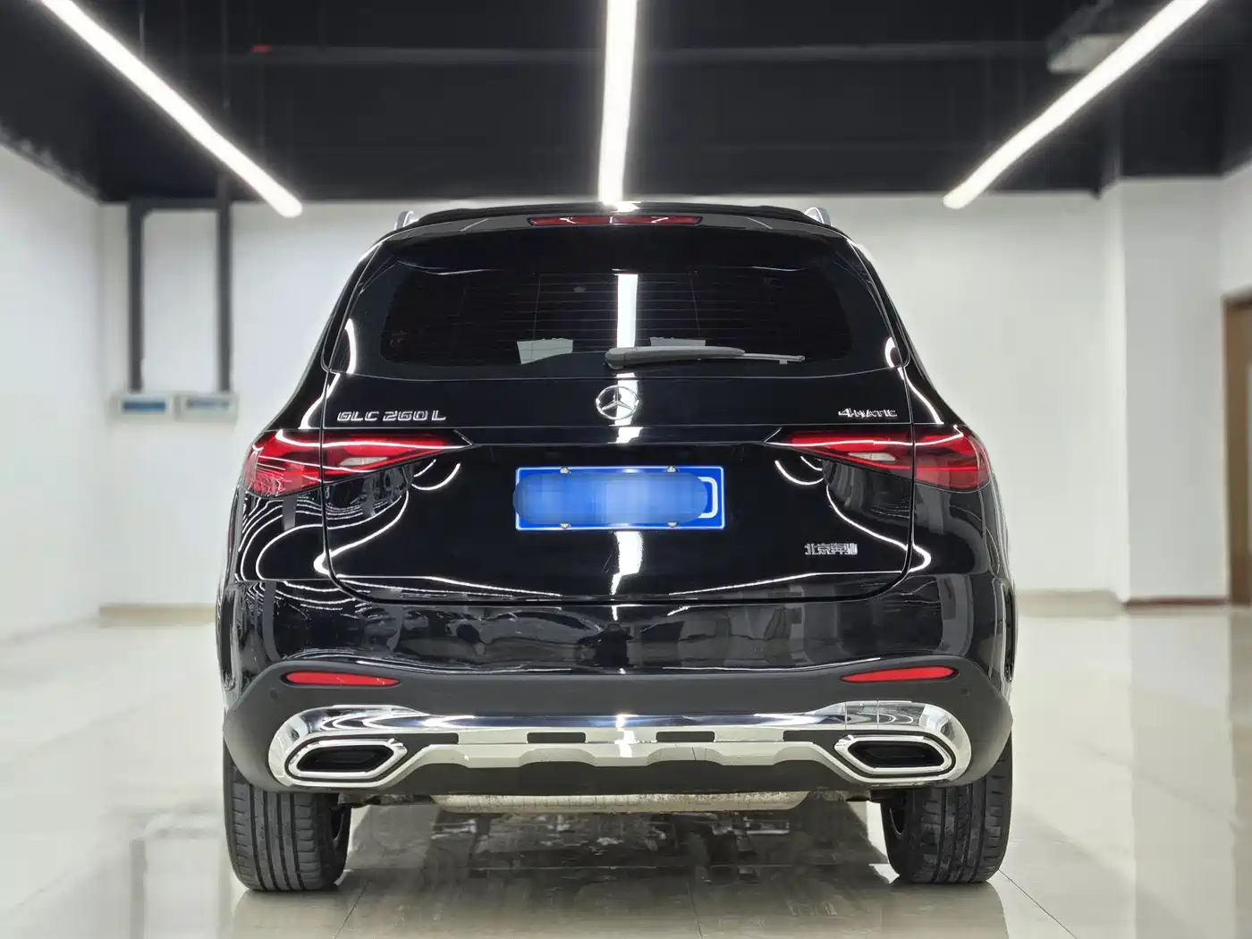 Mercedes-Benz GLC 2023 GLC 260 L 4MATIC Luxury 5-Seater фото 3
