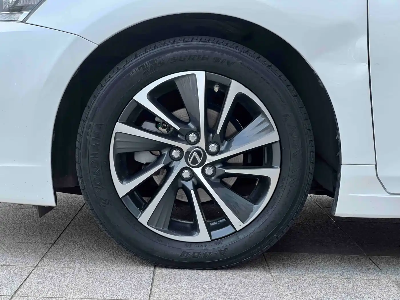 Lexus CT 2018 2017 CT200h Elite Edition Monochrome China V