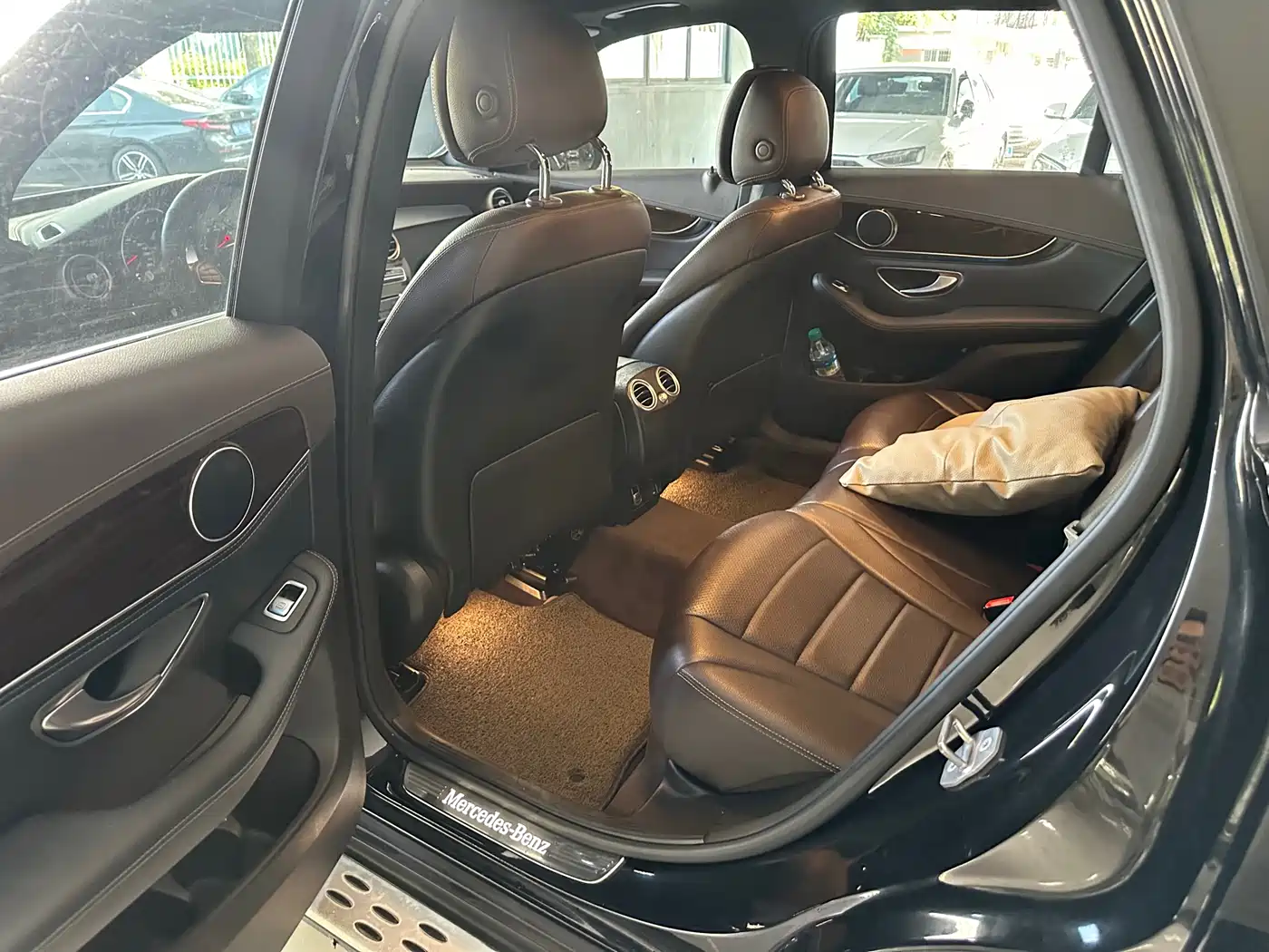 Mercedes-Benz GLC 2019 GLC 260 4MATIC Dynamic фото 5