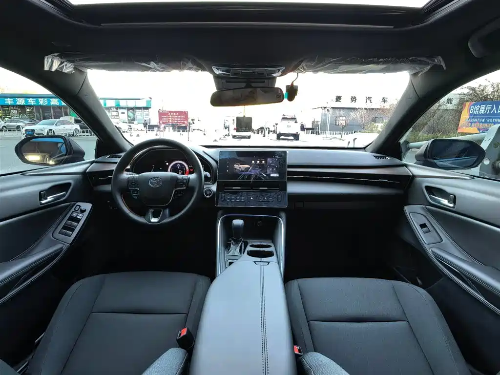 Toyota Avalon 2024 Model 2.0L Progressive Edition фото 9
